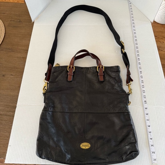 FOSSIL EXPLORER Foldover BLACK Leather Crossbody Messenger Shoulder Bag Tote - Picture 4 of 11